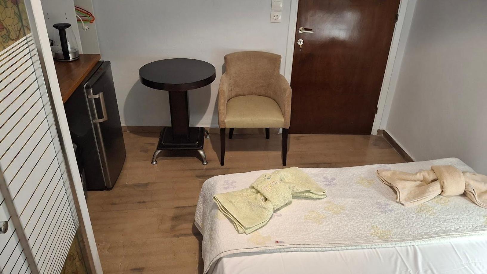 Nafpaktos Apartment And Studios In Port Cameră foto